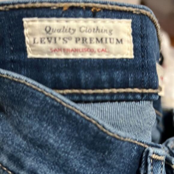 Levi’s Premium Curvy Skinny Mid Rise Jeans Size 26 - Picture 7 of 10